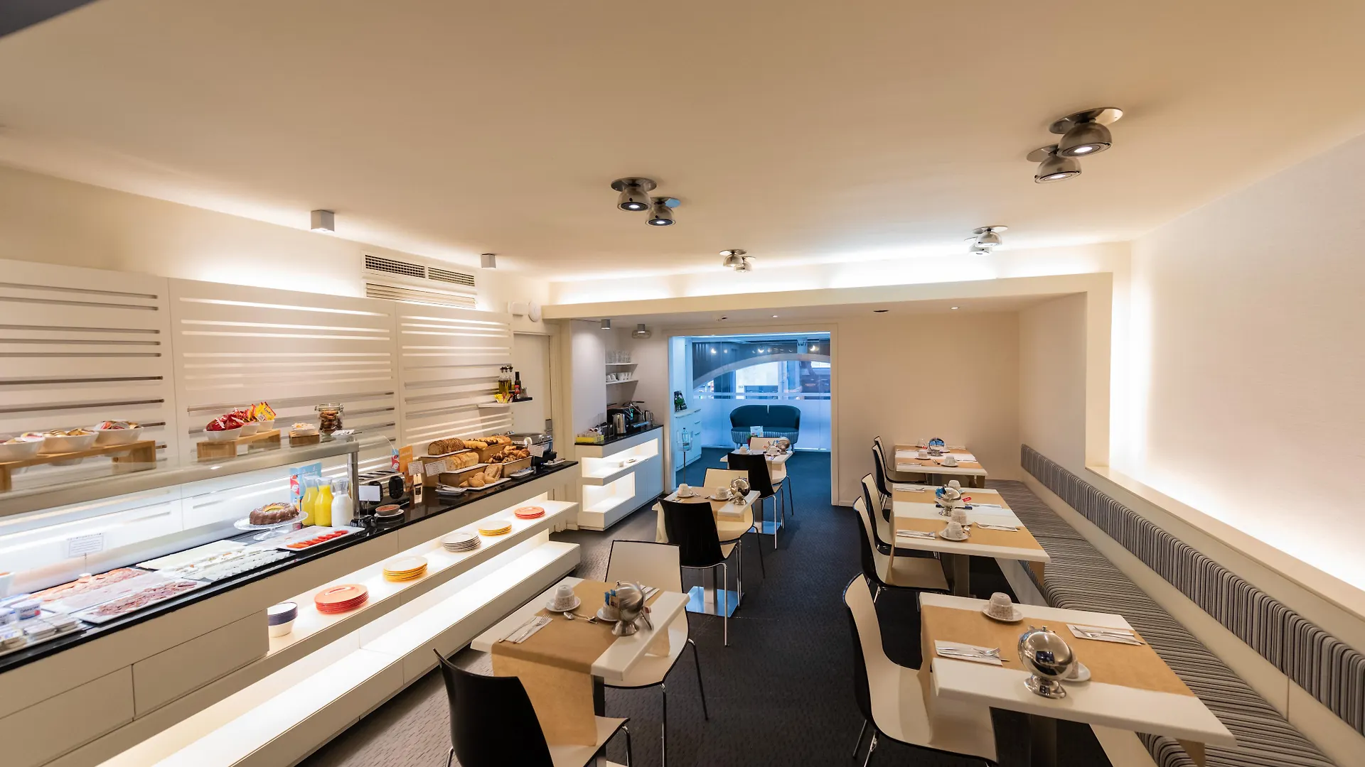 Ξενοδοχείο Atenea Rekord Suites Βαρκελώνη